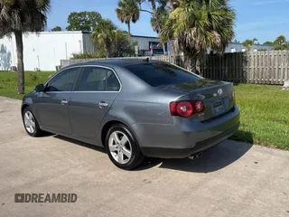 2009 Volkswagen Jetta SE with VIN 3VWRM71K89M145377, listed as a Copart auction lot 66104525 with 161,429 mi miles and Clean title. Bid and sale history available at DreamBid. Image 3.
