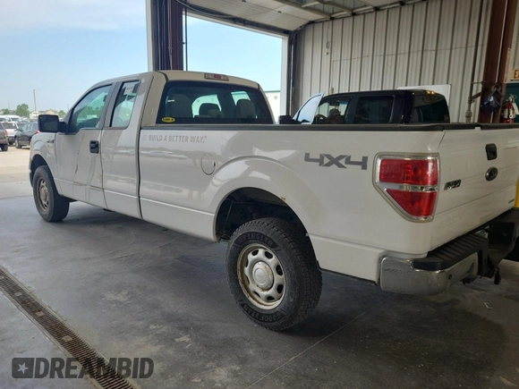 2014 Ford F-150 XL с VIN 1FTVX1EF2EKF74034, выставлен на аукционе IAAI как лот 42564771 с пробегом 128 012 миль миль и . История ставок и продаж доступна на DreamBid. Изображение 7.