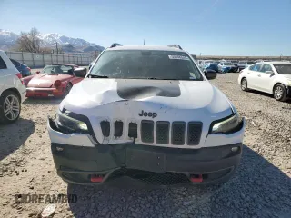 2019 Jeep Cherokee Trailhawk with VIN 1C4PJMBX7KD336494, listed as a Copart auction lot 50346545 with 69,994 mi miles and Salvage Title. Bid and sale history available at DreamBid. Image 5.