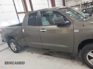 2007 Toyota Tundra SR5 with VIN 5TFBT54137X006800, listed as a IAAI auction lot 42061641 with 186,139 mi miles and . Bid and sale history available at DreamBid. Image 13.