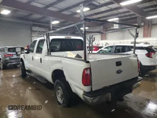 2010 Ford F-250 XL z VIN 1FTSW2B58AEB12691, wystawiony jako Copart lot #50149355 z przebiegiem 237 552 mil mil oraz Szkoda całkowita • Salvage title. Historia ofert i sprzedaży dostępna na DreamBid. Obrazek 2.