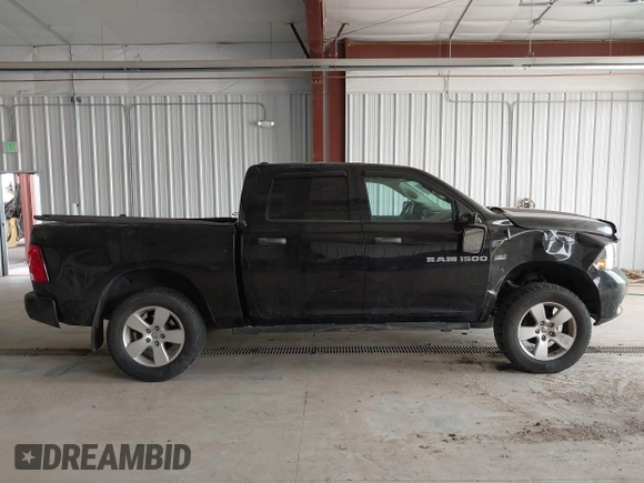 2012 Ram 1500 Express z VIN 1C6RD7KT9CS172524, wystawiony jako IAAI lot #41909767 z przebiegiem 173 249 mil mil oraz . Historia ofert i sprzedaży dostępna na DreamBid. Obrazek 13.