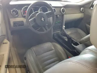 2007 Ford Mustang GT Deluxe с VIN 1ZVFT82H275239465, выставлен на аукционе Copart как лот 58575635 с пробегом 128 481 миль миль и Списание • Salvage title. История ставок и продаж доступна на DreamBid. Изображение 8.