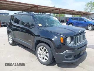 2018 Jeep Renegade Latitude z VIN ZACCJABB7JPG70686, wystawiony jako IAAI lot #42023567 z przebiegiem 147 149 mil mil oraz . Historia ofert i sprzedaży dostępna na DreamBid. Obrazek 1.