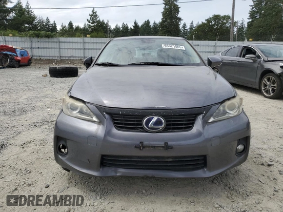 2013 Lexus CT 200h z VIN JTHKD5BH7D2155912, wystawiony jako Copart lot #65321565 z przebiegiem 119 024 mil mil oraz Czysty tytuł • Clean title. Historia ofert i sprzedaży dostępna na DreamBid. Obrazek 5.