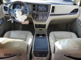 2015 Toyota Sienna XLE with VIN 5TDYK3DC9FS634349, listed as a Copart auction lot 50450305 with 150,569 mi miles and Salvage Title. Bid and sale history available at DreamBid. Image 8.