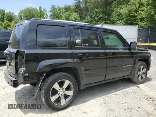 2016 Jeep Patriot High Altitude with VIN 1C4NJRFBXGD595443, listed as a Copart auction lot 59985755 with 171,776 mi miles and Salvage title. Bid and sale history available at DreamBid. Image 3.