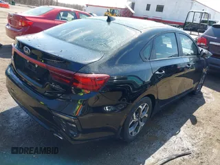2019 Kia Forte LXS with VIN 3KPF24AD9KE045316, listed as a IAAI auction lot 41801486 with 84,843 mi miles. Bid and sale history available at carsss.com. Image 4.