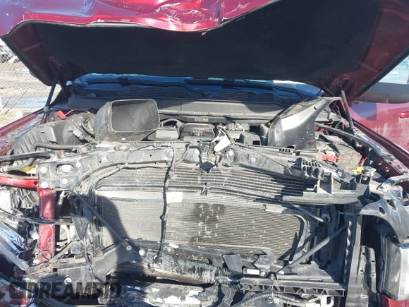 2019 Ram 2500 Laramie with VIN 3C6UR5NL8KG652913, listed as a IAAI auction lot 41611071 with 154,955 mi miles. Bid and sale history available at carsss.com. Image 10.