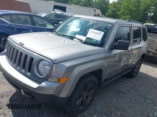 2016 Jeep Patriot Sport с VIN 1C4NJRBB0GD708502, выставлен на аукционе IAAI как лот 42320253 с пробегом 131 057 миль миль и . История ставок и продаж доступна на DreamBid. Изображение 2.