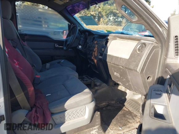 2014 Ford F-150 XL with VIN 1FTFW1EF8EKE30169, listed as a IAAI auction lot 41633608 with 188,642 mi miles. Bid and sale history available at carsss.com. Image 5.