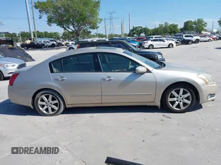 2004 Nissan Maxima SL with VIN 1N4BA41E14C931267, listed as a IAAI auction lot 41911875 with 129,161 mi miles. Bid and sale history available at carsss.com. Image 13.