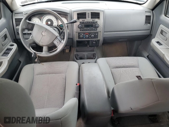 2007 Dodge Dakota SLT with VIN 1D7HW48P97S197684, listed as a Copart auction lot 86328944 with 122,969 mi miles and Salvage Title. Bid and sale history available at carsss.com. Image 8.