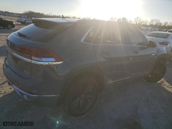 2022 Volkswagen Atlas Cross Sport 3.6L V6 SEL R-Line with VIN 1V2SE2CA0NC218163, listed as a Copart auction lot 87191944 with 57,562 mi miles and Salvage Title. Bid and sale history available at carsss.com. Image 3.