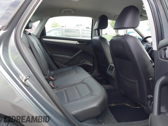 2013 Volkswagen Passat SE with VIN 1VWBH7A31DC084351, listed as a IAAI auction lot 42014167 with 187,959 mi miles and . Bid and sale history available at DreamBid. Image 8.