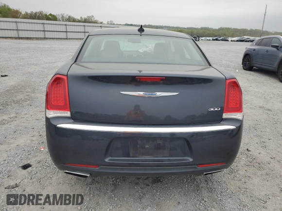2018 Chrysler 300 Limited z VIN 2C3CCAEG7JH148759, wystawiony jako Copart lot #51634465 z przebiegiem 93 944 mil mil oraz Szkoda całkowita • Salvage title. Historia ofert i sprzedaży dostępna na DreamBid. Obrazek 6.
