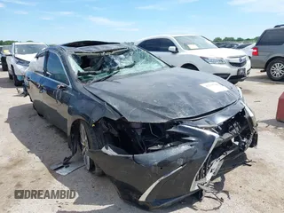 2019 Lexus ES 350 with VIN 58ABZ1B12KU012161, listed as a IAAI auction lot 42305700 with 77,729 mi miles and . Bid and sale history available at DreamBid. Image 1.