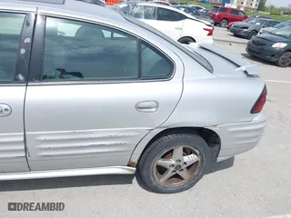 2002 Pontiac Grand Am SE1 with VIN 1G2NF52F82C315525, listed as a IAAI auction lot 42013927 with 344,107 mi miles. Bid and sale history available at carsss.com. Image 6.