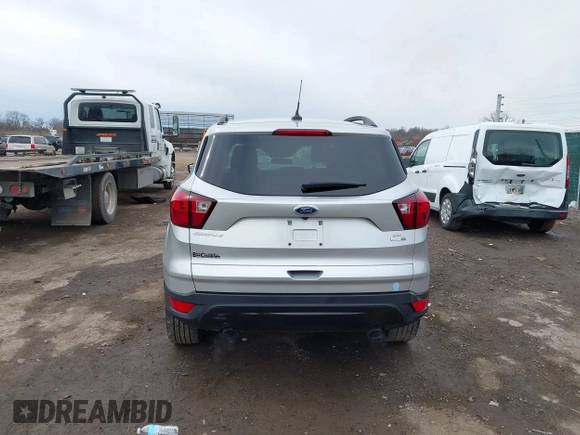 2019 Ford Escape SE with VIN 1FMCU9GD7KUB29309, listed as a IAAI auction lot 41876535 with 90,688 mi miles. Bid and sale history available at carsss.com. Image 16.