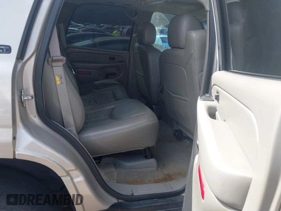 2006 Chevrolet Tahoe LT with VIN 1GNEC13Z36R106760, listed as a IAAI auction lot 41792079 with 230,930 mi miles. Bid and sale history available at carsss.com. Image 8.