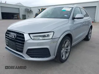 2018 Audi Q3 Premium Plus z VIN WA1JCCFS8JR023281, wystawiony jako IAAI lot #42071289 z przebiegiem 71 335 mil mil oraz . Historia ofert i sprzedaży dostępna na DreamBid. Obrazek 6.