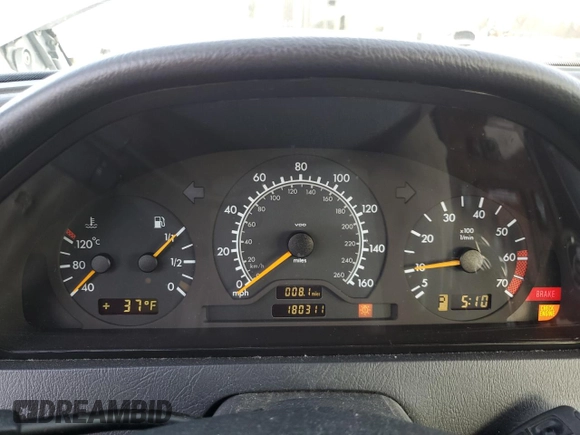 2000 Mercedes-Benz C 230 Kompressor with VIN WDBHA24G7YA822415, listed as a Copart auction lot 44250475 with 180,311 mi miles and Salvage Title. Bid and sale history available at carsss.com. Image 9.