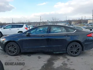 2018 Ford Fusion SE with VIN 3FA6P0HD1JR264641, listed as a IAAI auction lot 41366906 with 116,785 mi miles. Bid and sale history available at carsss.com. Image 13.