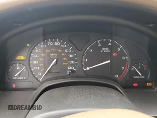 2001 Saturn LS z VIN 1G8JU54F41Y581083, wystawiony jako Copart lot #73123714 z przebiegiem 98 500 mil mil oraz Szkody całkowita. Historia ofert i sprzedaży dostępna na DreamBid. Obrazek 9.