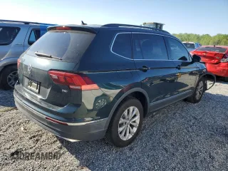 2018 Volkswagen Tiguan SEL с VIN 3VV3B7AX7JM008446, выставлен на аукционе Copart как лот 53435775 с пробегом 93 776 миль миль и Списание • Salvage title. История ставок и продаж доступна на DreamBid. Изображение 3.