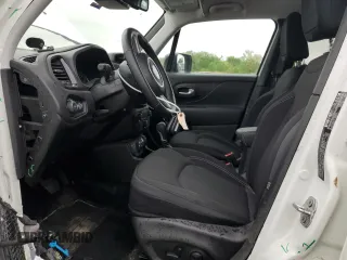2023 Jeep Renegade Altitude z VIN ZACNJDE16PPP35515, wystawiony jako Copart lot #57641465 z przebiegiem 75 422 mil mil oraz Szkoda całkowita • Salvage title. Historia ofert i sprzedaży dostępna na DreamBid. Obrazek 7.