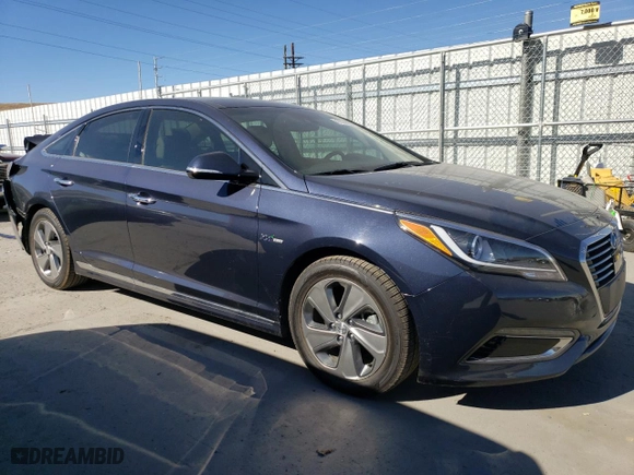 2017 Hyundai Sonata Hybrid Limited with VIN KMHE34L36HA072509, listed as a Copart auction lot 47379935 with 33,789 mi miles and Salvage Title. Bid and sale history available at carsss.com. Image 4.