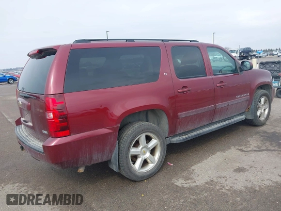 2008 Chevrolet Suburban 2LT with VIN 3GNFK16348G159436, listed as a IAAI auction lot 41981116 with Not Provided miles and . Bid and sale history available at DreamBid. Image 4.