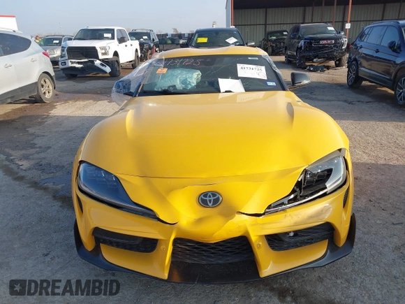 2022 Toyota Supra 2.0 with VIN WZ1DB2C01NW049250, listed as a IAAI auction lot 41731725 with Not provided miles and . Bid and sale history available at DreamBid. Image 12.