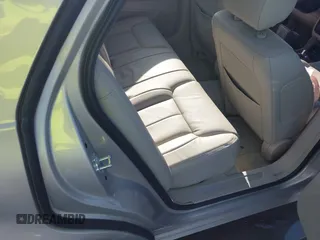 2008 Cadillac DTS 1SC z VIN 1G6KD57Y38U198313, wystawiony jako IAAI lot #42012714 z przebiegiem Nie podano mil oraz . Historia ofert i sprzedaży dostępna na DreamBid. Obrazek 8.