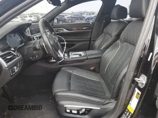 2017 BMW 7 Series with VIN WBA7B0C31HG527138, listed as a Copart auction lot 83545034 with 46,370 mi miles and Clean Title. Bid and sale history available at DreamBid. Image 7.