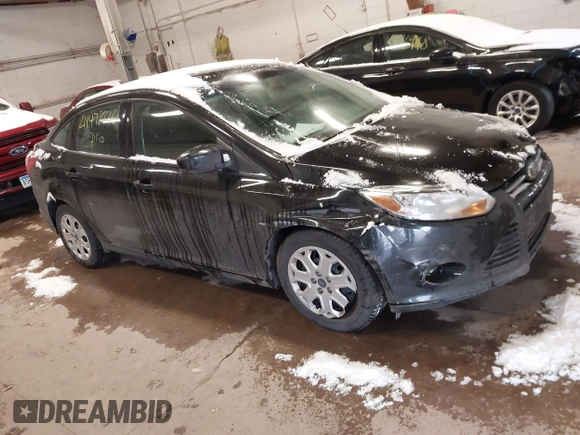 2012 Ford Focus SE with VIN 1FAHP3F2XCL414212, listed as a IAAI auction lot 41472826 with 162,025 mi miles. Bid and sale history available at carsss.com. Image 1.