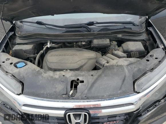 2019 Honda Ridgeline Sport with VIN 5FPYK2F19KB007811, listed as a Copart auction lot 60215205 with 189,323 mi miles and Salvage title. Bid and sale history available at DreamBid. Image 11.