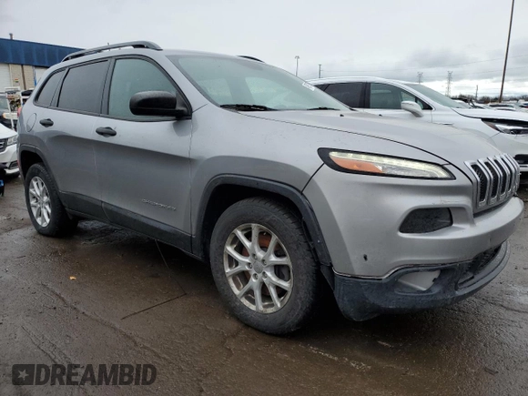 2017 Jeep Cherokee Sport z VIN 1C4PJMAB2HW590570, wystawiony jako Copart lot #49891395 z przebiegiem 146 851 mil mil oraz Szkoda całkowita • Salvage title. Historia ofert i sprzedaży dostępna na DreamBid. Obrazek 4.
