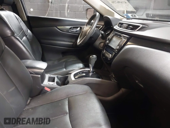 2014 Nissan Rogue SV with VIN 5N1AT2MV4EC838109, listed as a IAAI auction lot 41696736 with 148,761 mi miles and . Bid and sale history available at carsss.com. Image 5.