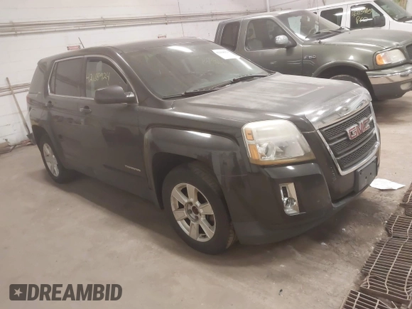 2013 GMC Terrain SLE with VIN 2GKFLREK2D6264953, listed as a IAAI auction lot 42168924 with 212,420 mi miles. Bid and sale history available at carsss.com. Image 1.