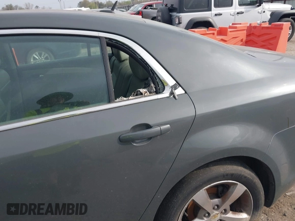 2009 Chevrolet Malibu 2LT with VIN 1G1ZJ57BX9F144621, listed as a IAAI auction lot 41798443 with 131,373 mi miles and . Bid and sale history available at DreamBid. Image 6.