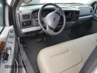 2004 Ford F-250 XL z VIN 1FTNX21P04EB76709, wystawiony jako Copart lot #74283404 z przebiegiem 187 262 mil mil oraz Czysty tytuł • Clean title. Historia ofert i sprzedaży dostępna na DreamBid. Obrazek 8.