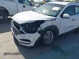 2016 Hyundai Tucson Limited with VIN KM8J33A24GU160815, listed as a IAAI auction lot 41856250 with 98,609 mi miles. Bid and sale history available at carsss.com. Image 6.