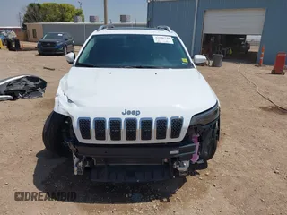 2021 Jeep Cherokee Limited with VIN 1C4PJLDX1MD232271, listed as a IAAI auction lot 42506739 with 45,993 mi miles and . Bid and sale history available at DreamBid. Image 13.
