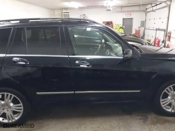 2014 Mercedes-Benz GLK-Class GLK 350 with VIN WDCGG8JB6EG249632, listed as a IAAI auction lot 41625023 with NaN miles. Bid and sale history available at carsss.com. Image 13.