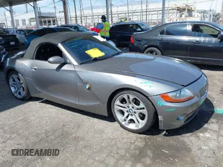 2003 BMW Z4 3.0i z VIN 4USBT53473LU00534, wystawiony jako IAAI lot #41858369 z przebiegiem 80 612 mil mil oraz . Historia ofert i sprzedaży dostępna na DreamBid. Obrazek 1.