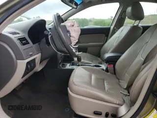 2012 Ford Fusion Hybrid с VIN 3FADP0L33CR218348, выставлен на аукционе Copart как лот 57134285 с пробегом 165 818 миль миль и Списание • Salvage title. История ставок и продаж доступна на DreamBid. Изображение 7.