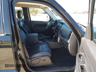 2012 Jeep Liberty Sport Latitude z VIN 1C4PJMAK7CW192375, wystawiony jako IAAI lot #41639506 z przebiegiem 123 248 mil mil oraz . Historia ofert i sprzedaży dostępna na DreamBid. Obrazek 5.