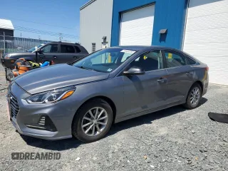 2018 Hyundai Sonata SE z VIN 5NPE24AFXJH637797, wystawiony jako Copart lot #56832255 z przebiegiem 104 743 mil mil oraz Szkoda całkowita • Salvage title. Historia ofert i sprzedaży dostępna na DreamBid. Obrazek 1.