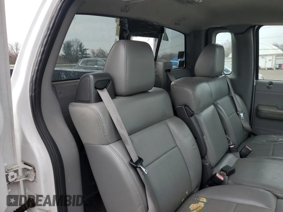 2007 Ford F-150 XL with VIN 1FTRF14WX7KD63477, listed as a Copart auction lot 50843665 with 117,667 mi miles and Clean title. Bid and sale history available at DreamBid. Image 12.